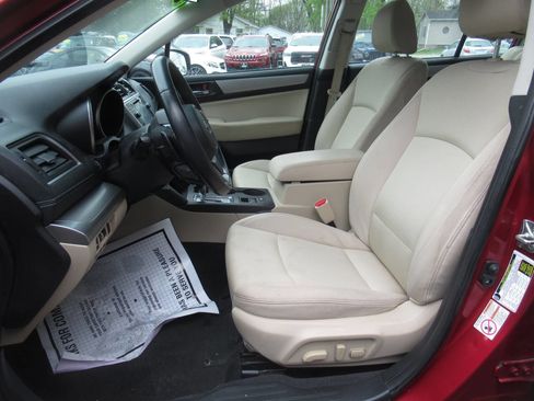Used 2018 Subaru Legacy 2.5i Premium AWD/4WD image 17
