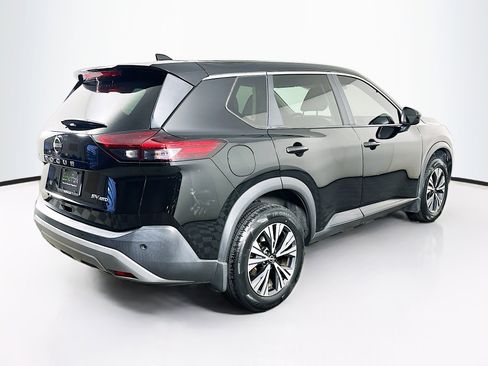 Used 2023 Nissan Rogue SV AWD/4WD image 9