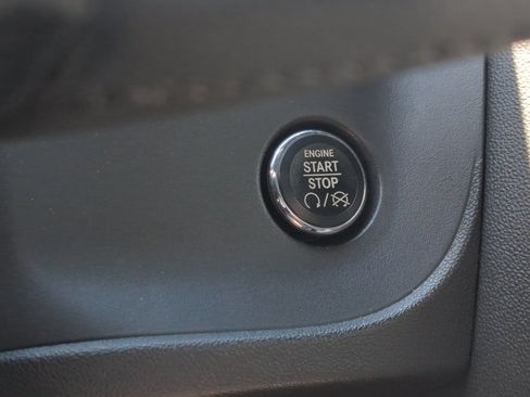 Used 2012 Dodge Challenger SRT8 RWD image 21