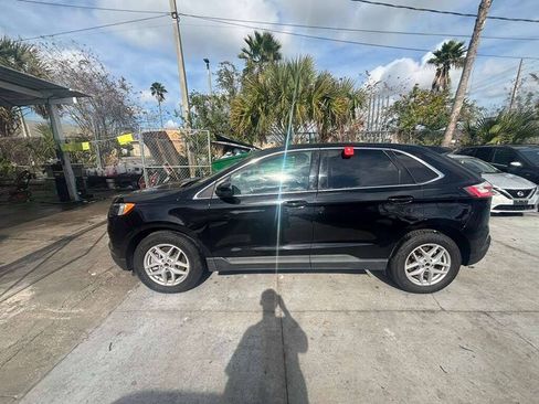 Used 2023 Ford Edge SEL AWD/4WD image 2