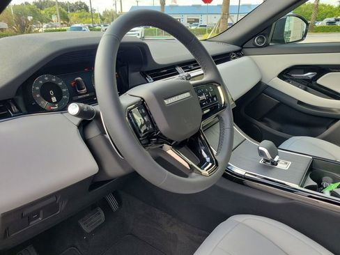 New 2026 Land Rover Range Rover Evoque S image 25