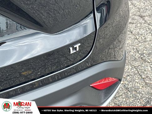Certified 2025 Chevrolet Trax LT w/ LT Convenience Package FWD image 10