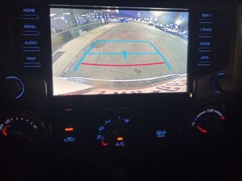 Used 2022 Toyota 4Runner SR5 Premium w/ Moonroof Package image 7