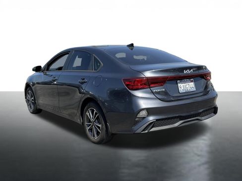 Certified 2024 Kia Forte LXS w/ LXS Technology Package FWD image 5
