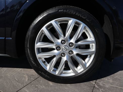 Used 2020 Buick Envision Premium w/ Driver Confidence Package image 31