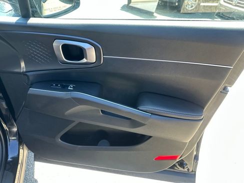 Used 2024 Kia Sorento S w/ Panoramic Sunroof Package AWD/4WD image 35