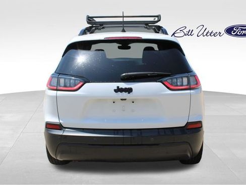 Used 2021 Jeep Cherokee Latitude Plus FWD image 5