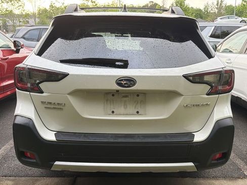 Used 2025 Subaru Outback Limited image 5