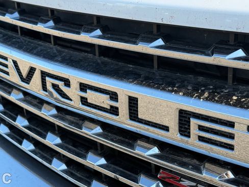 Used 2021 Chevrolet Silverado 2500 LTZ AWD/4WD image 21