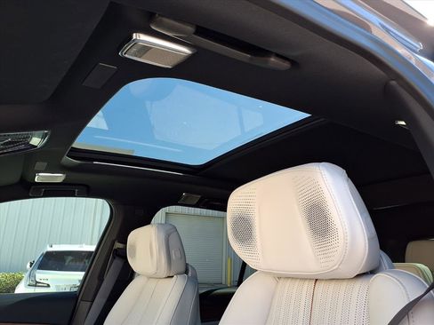 Certified 2026 Cadillac Vistiq Luxury AWD/4WD image 20