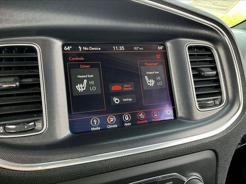 Used 2018 Dodge Charger SXT Plus RWD image 15