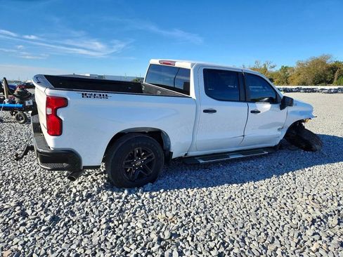 Used 2019 Chevrolet Silverado 1500 Custom Trail Boss image 3