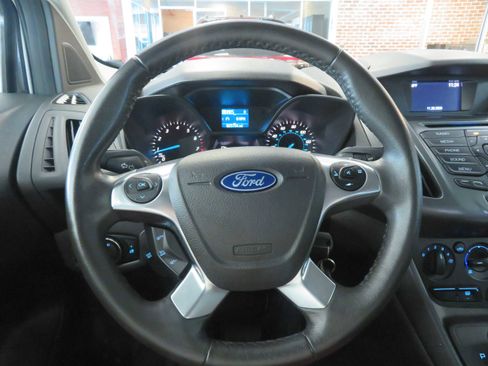 Used 2016 Ford Transit Connect XL image 27