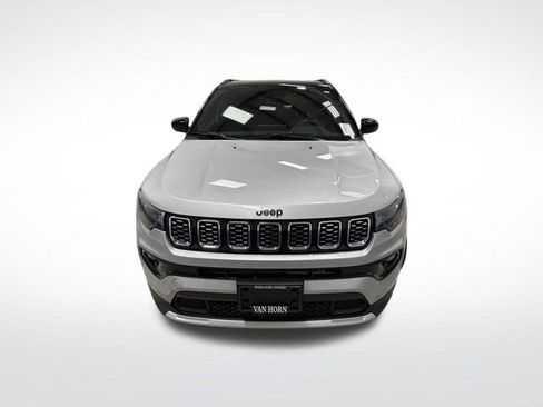 Certified 2025 Jeep Compass Limited image 10