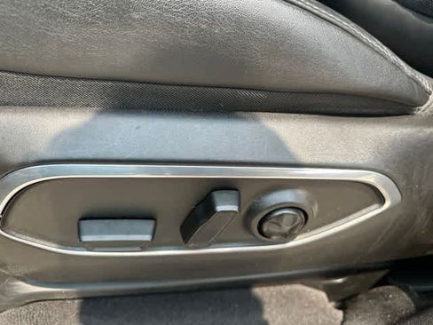 Used 2024 Jeep Wagoneer Series II AWD/4WD image 6