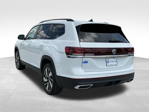 Used 2024 Volkswagen Atlas SE FWD image 9