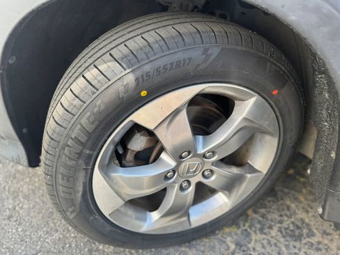Used 2016 Honda HR-V LX image 17