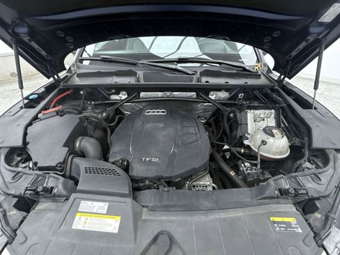 Used 2018 Audi Q5 Prestige w/ Prestige Package image 30