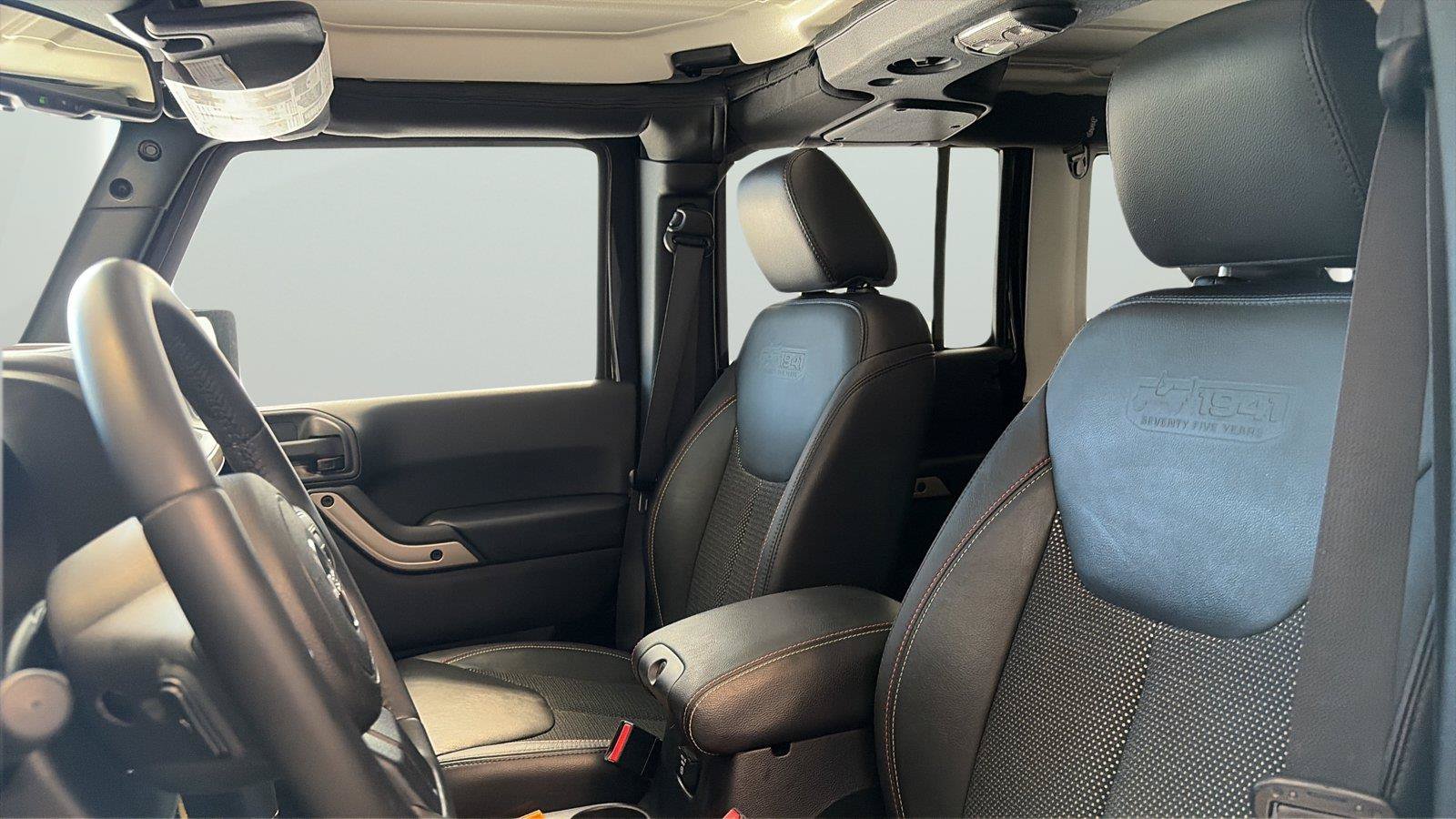Used 2016 Jeep Wrangler Unlimited Sahara AWD/4WD image 10