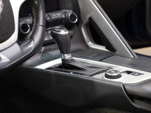 Used 2016 Chevrolet Corvette Stingray Coupe w/ Carbon Flash Badge Package image 45