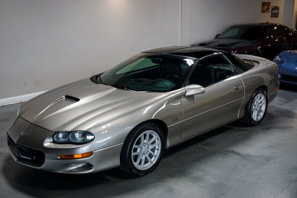 Used 2002 Chevrolet Camaro Z28 w/ SS Performance/Appearance Pkg RWD image 25