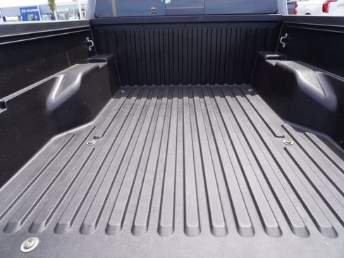 Used 2023 Toyota Tacoma TRD Off-Road AWD/4WD image 11