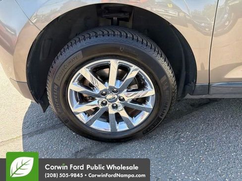 Used 2013 Ford Edge SEL FWD image 9
