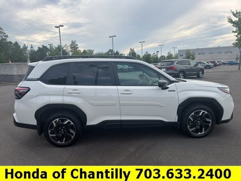 Used 2026 Subaru Forester Premium AWD/4WD image 8
