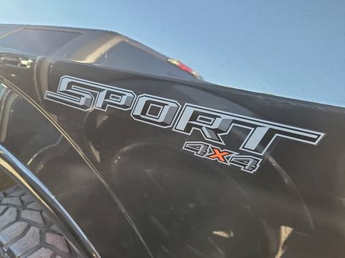 Used 2018 Ford F150 XLT w/ Equipment Group 302A Luxury AWD/4WD image 7