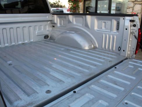 Used 2017 Ford F150 Lariat image 37