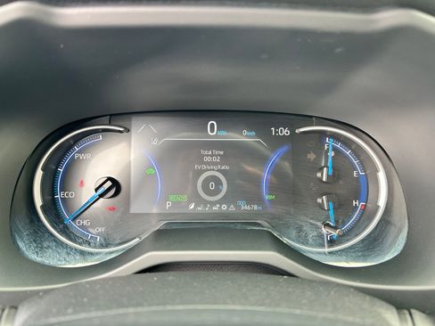Certified 2023 Toyota RAV4 XLE Premium AWD/4WD image 16