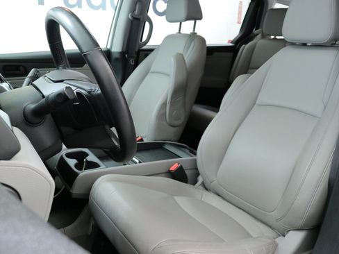 Used 2023 Honda Odyssey EX-L image 23