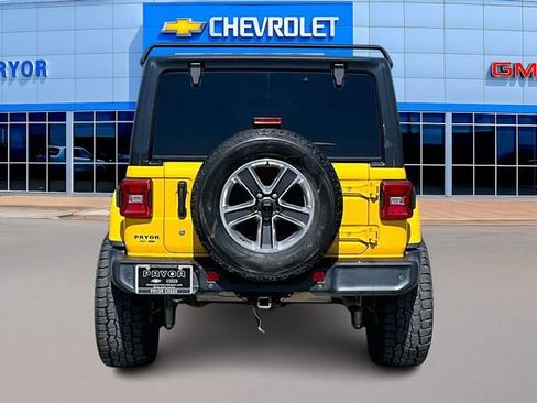 Used 2019 Jeep Wrangler Unlimited Sahara w/ Dual Top Group image 6