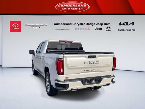 Used 2022 GMC Sierra 1500 Denali image 7