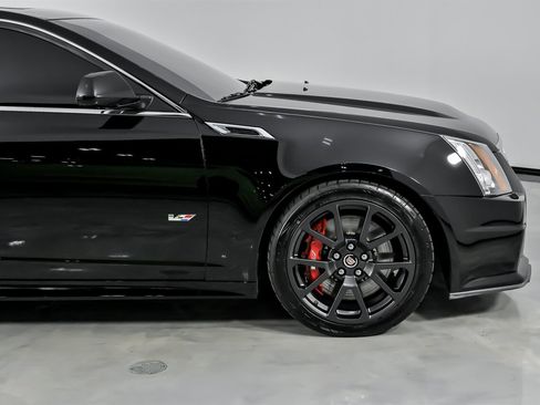 Used 2013 Cadillac CTS V image 15