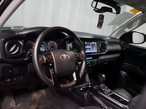 Certified 2023 Toyota Tacoma SR AWD/4WD image 7