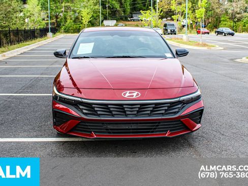 Used 2025 Hyundai Elantra Sport image 10