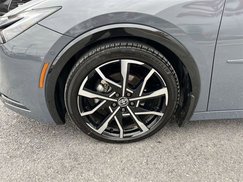 Used 2024 Toyota Prius Prime Premium image 12