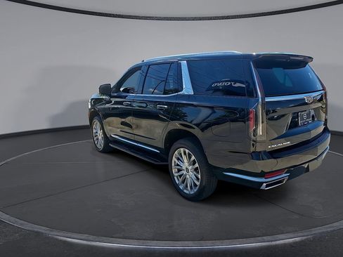 Used 2023 Cadillac Escalade Premium Luxury AWD/4WD image 28