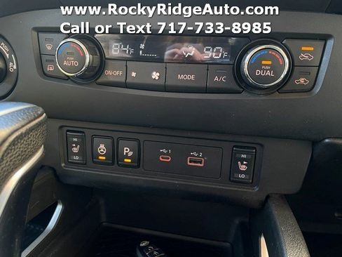 Used 2023 Nissan Frontier SV w/ SV Convenience Package image 18