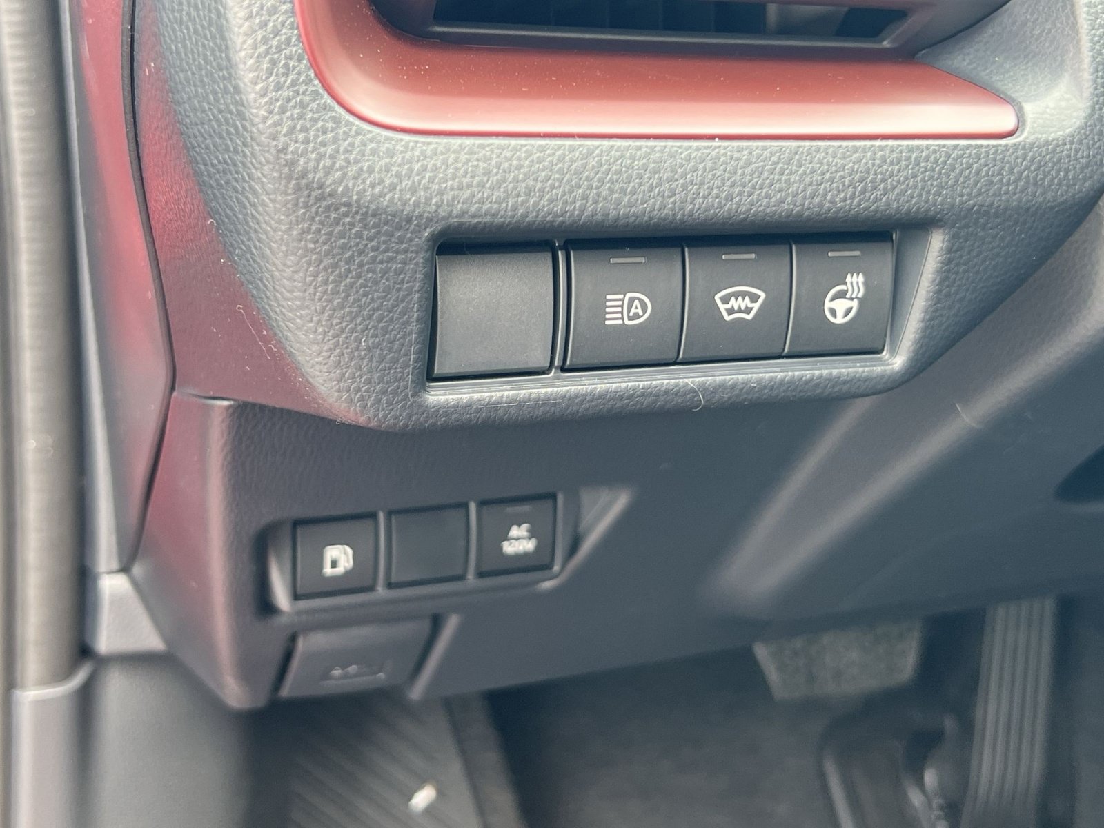 New 2027 Toyota Prius Plug-In Hybrid FWD image 23