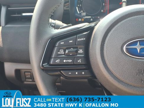 Used 2026 Subaru Outback Limited AWD/4WD image 17