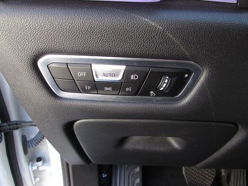 Used 2023 BMW X5 xDrive40i w/ Premium Package image 14