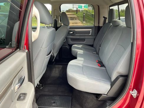 Used 2013 RAM 1500 Classic SLT w/ Premium Display Pkg AWD/4WD image 21