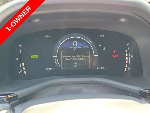 Used 2025 Toyota Camry SE w/ Multimedia Upgrade Package FWD image 5