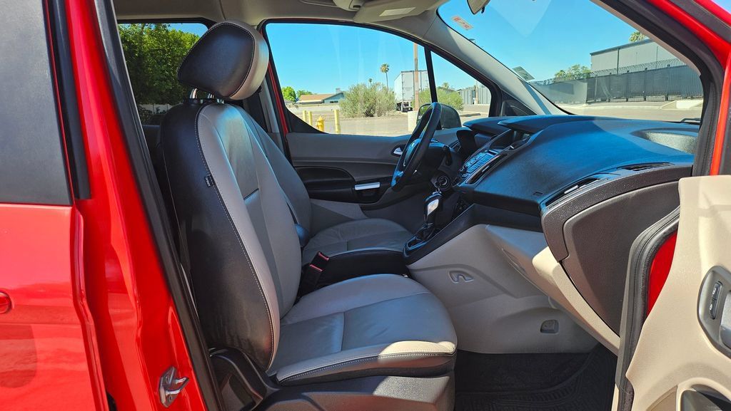 Used 2015 Ford Transit Connect XLT FWD image 19
