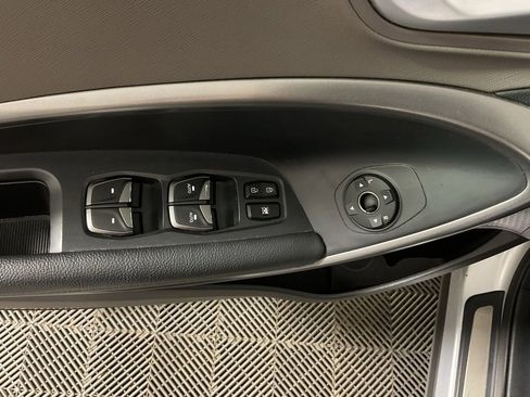 Used 2018 Hyundai Santa Fe Sport w/ 2.4L Tech Package 04 AWD/4WD image 22