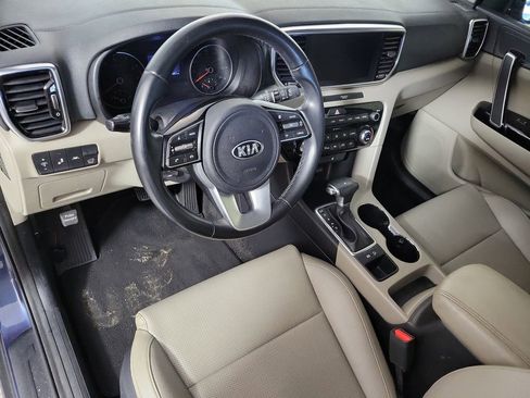 Used 2022 Kia Sportage EX FWD image 11