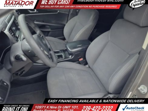 Used 2019 Kia Sorento L FWD image 11