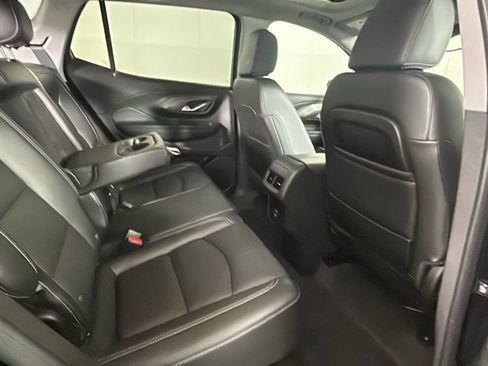 Used 2024 GMC Terrain SLT w/ Elevation Edition FWD image 33